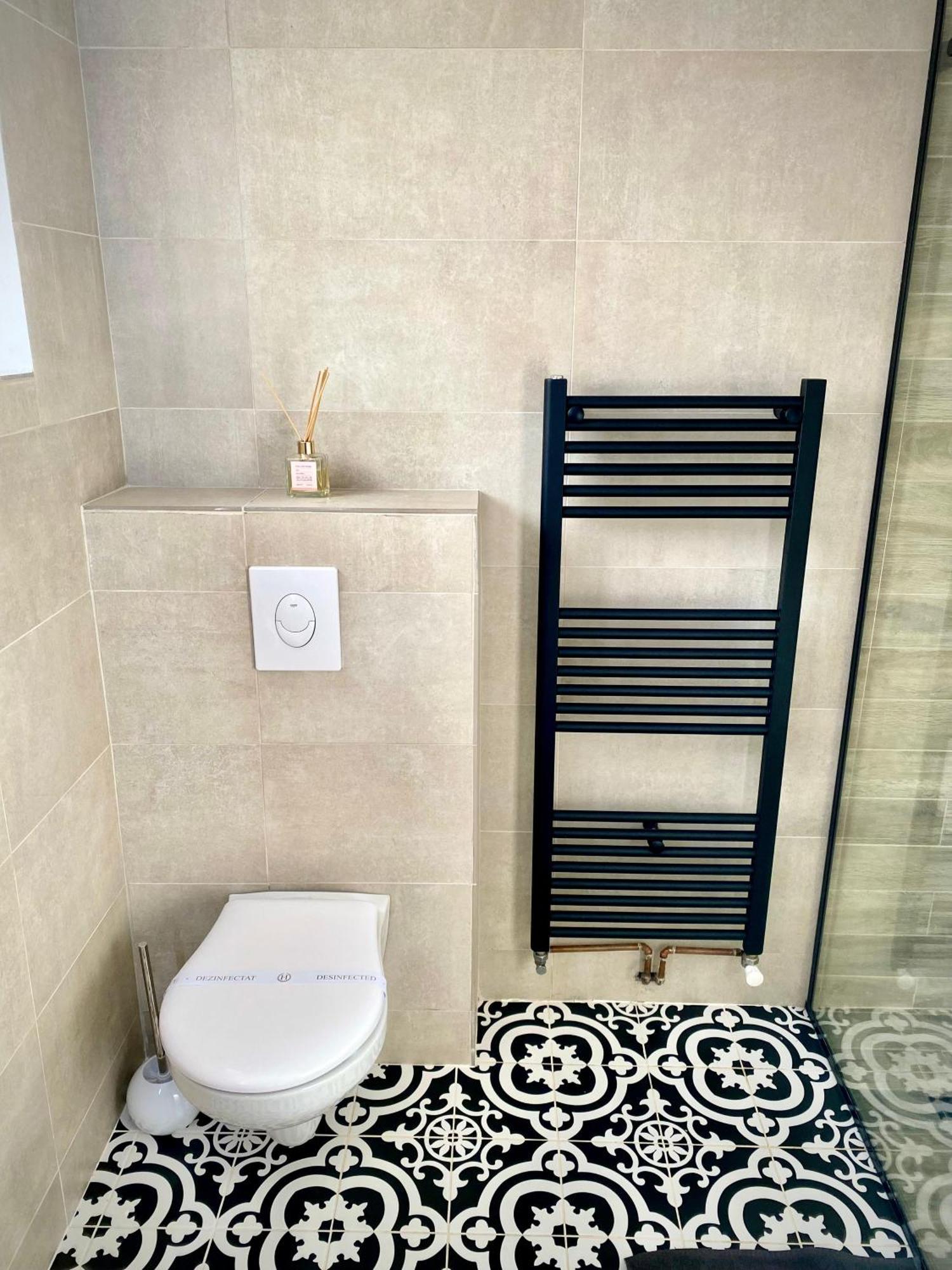 Cloos - Elegant Residence With Panoramic View براشوف المظهر الخارجي الصورة